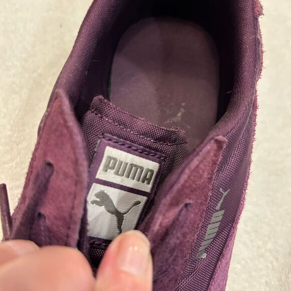 Puma Deep Purple Sneakers size 8.5 - Picture 3 of 7